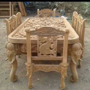 Wooden Carved Dining Table with Chairs
