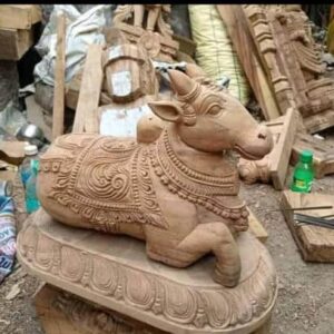 Nandhi Statue
